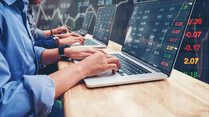 Admiral Markets trading in 2020