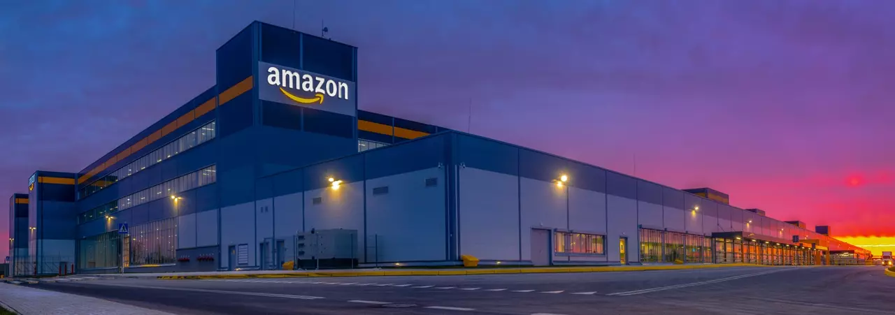 Bourse: Amazon gonfle ses stocks pour faire face au coronavirus