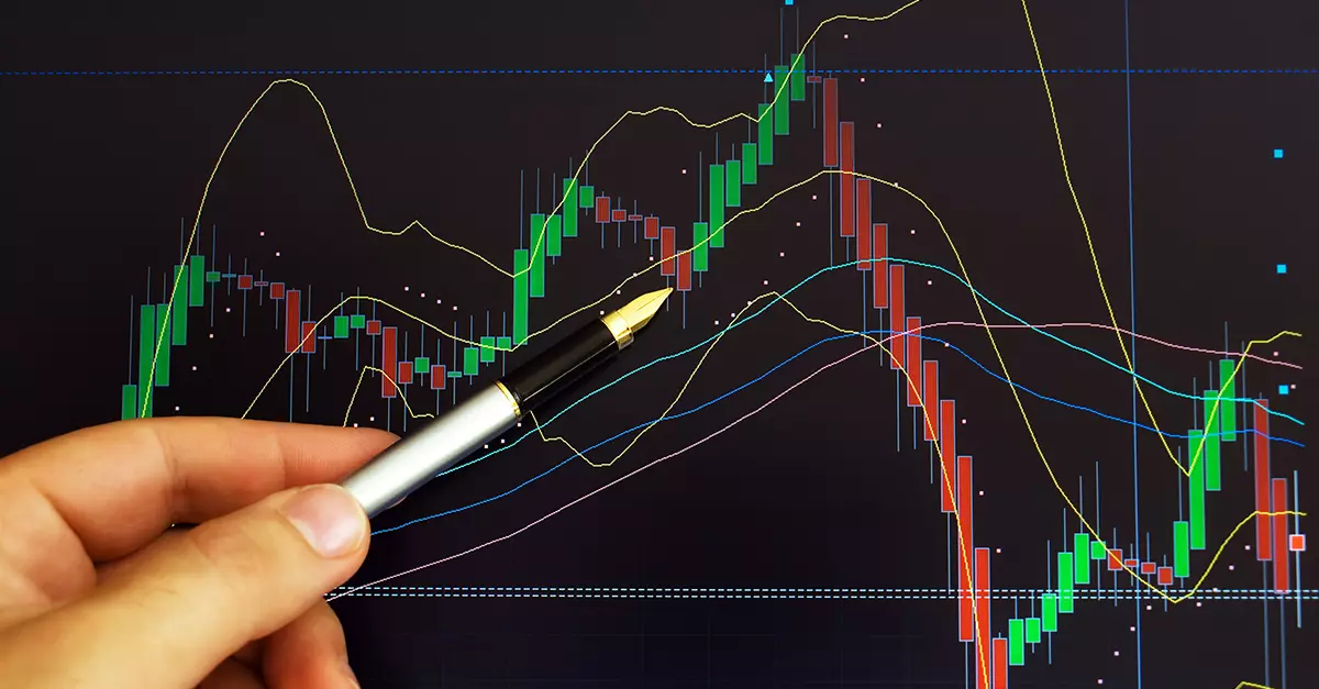Bourse: Les indices européens terminent dans le rouge mais près des plus hauts après un rallye