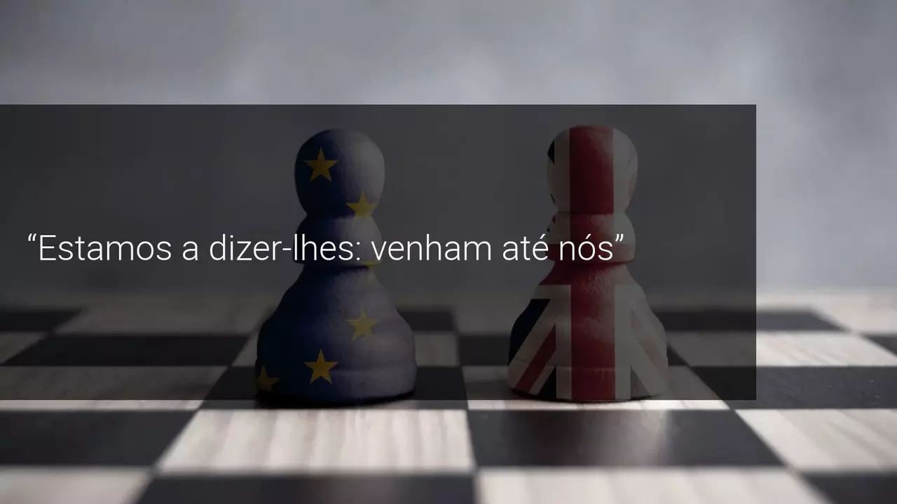 Johnson Afirma que o Reino Unido Está a Preparar-se para um Brexit Sem Acordo