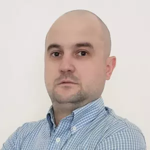 Boris Petrov - Financial Analyst