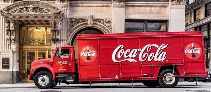Cum Să Cumperi Acțiuni Coca Cola Precum Warren Buffet? ▶️ [Rezultate Financiare 2025]